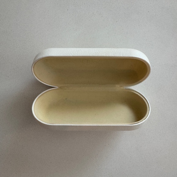 Chloe Eyewear Glasses Case White / Gold Authentic - Picture 3 of 3